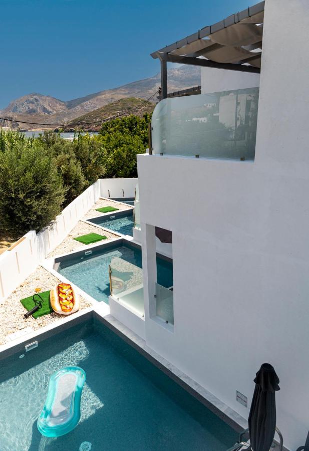 Skyros Blue Suites Bagian luar foto