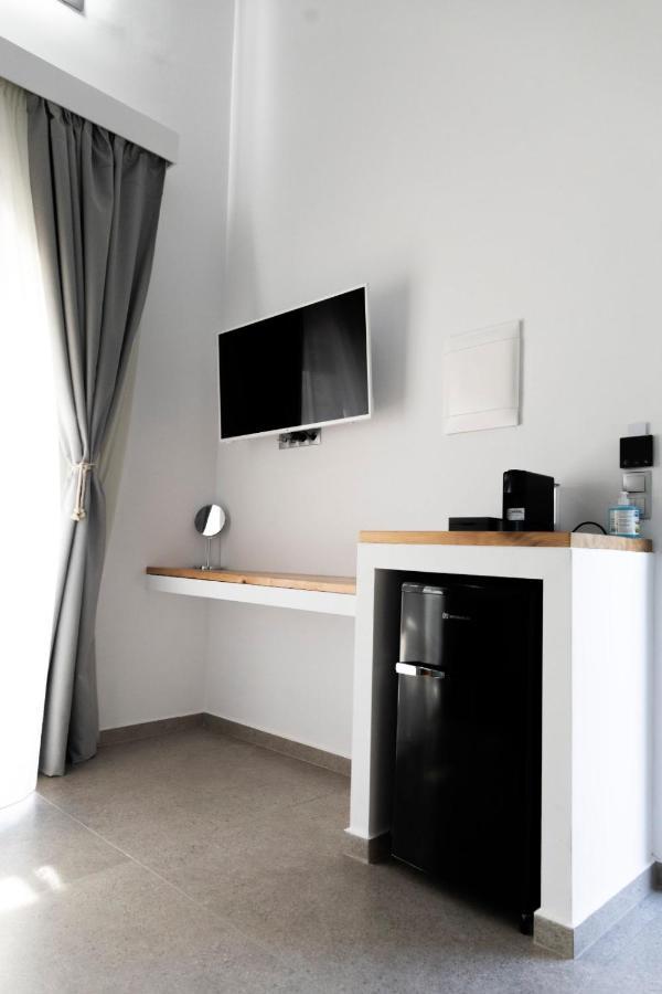 Skyros Blue Suites Bagian luar foto