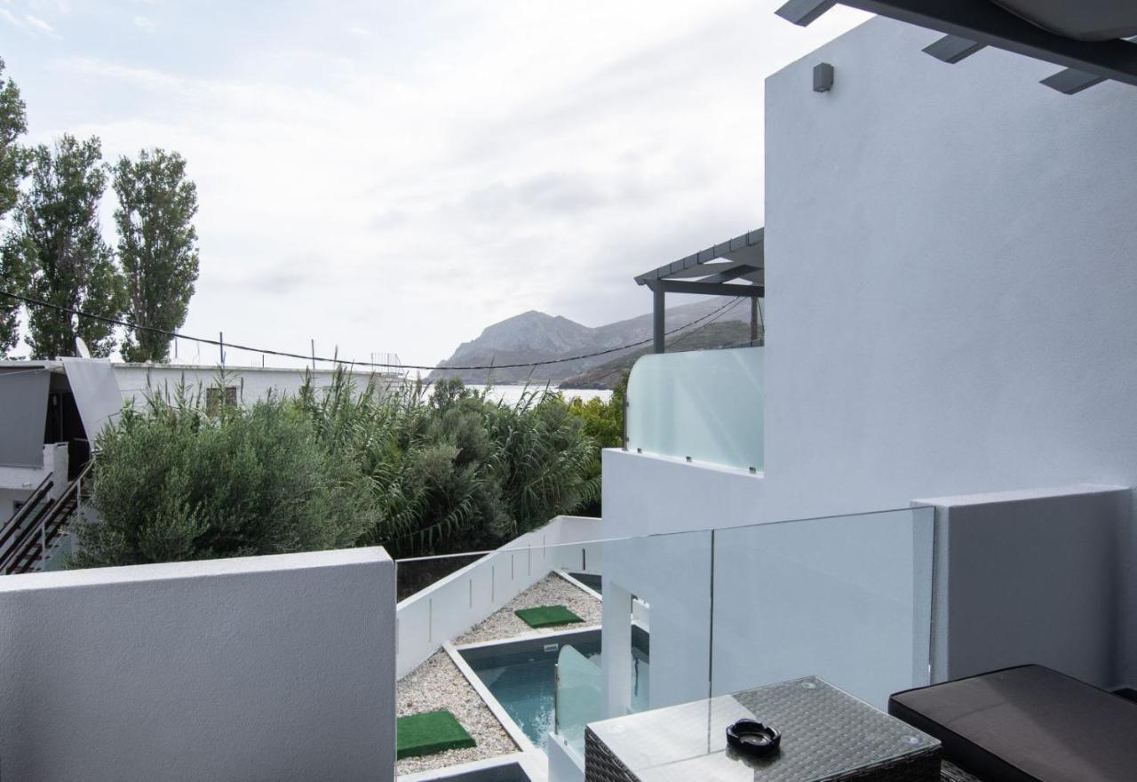 Skyros Blue Suites Bagian luar foto